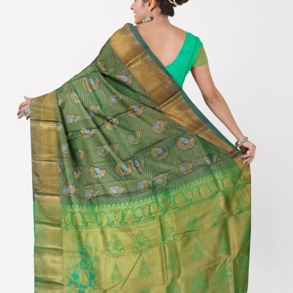 emboss-kanchipuram-silk-saree-Green